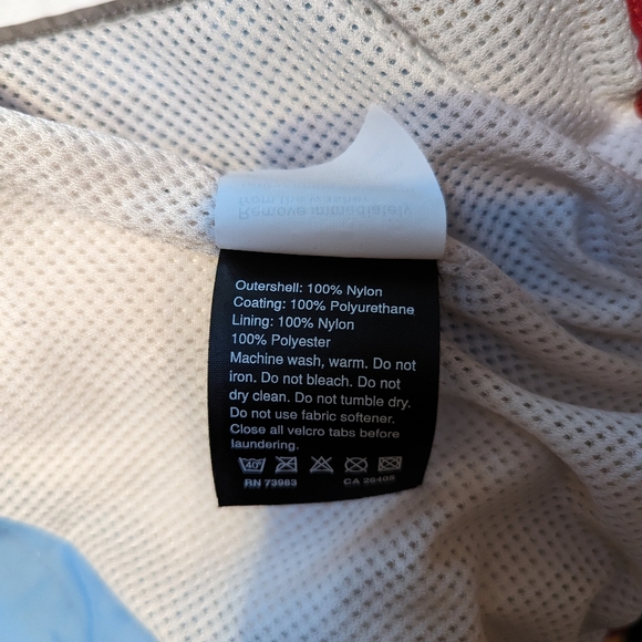 Helly Hansen rain jacket - Picture 8 of 12